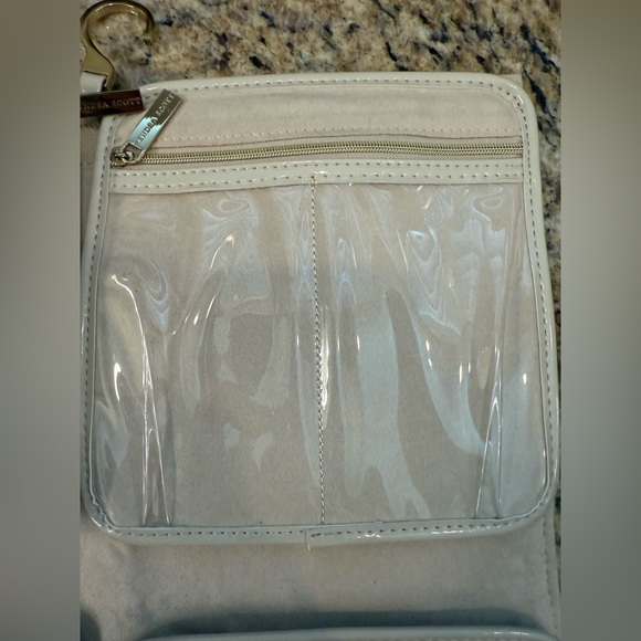 Kendra Scott Jewelry Travel Organizer Case – Neutral with Gold Logo - Picture 8 of 8